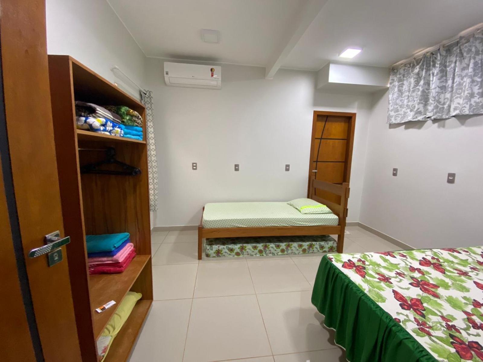 Suites Flor De Lis Pirenopolis Bagian luar foto